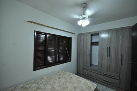 Casa para alugar com 172m², 3 quartos e 2 vagasQuarto 2