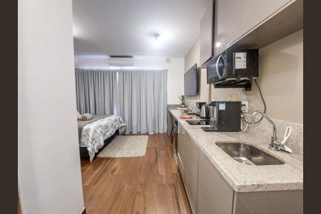 Studio de kitnet/studio à venda com 1 quarto, 30m² em Jardim das Acacias, São Paulo