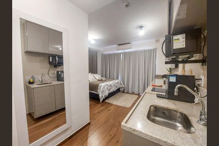 Studio de kitnet/studio à venda com 1 quarto, 30m² em Jardim das Acacias, São Paulo