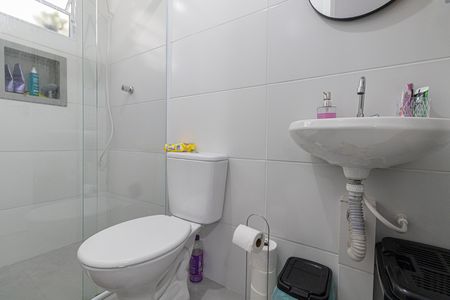 Banheiro de apartamento para alugar com 1 quarto, 26m² em Penha de França, São Paulo