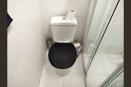 Apartamento à venda com 49m², 2 quartos e sem vagaBanheiro