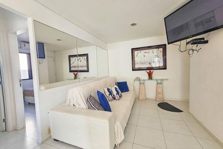 Apartamento para alugar com 2 quartos, 90m² em Barra Funda, Guarujá