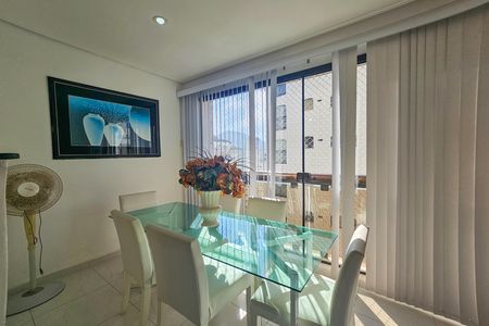 Apartamento para alugar com 2 quartos, 90m² em Barra Funda, Guarujá