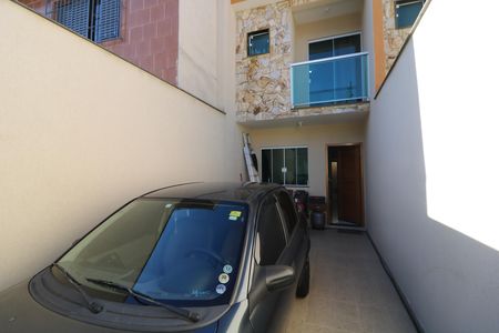 Casa à venda com 75m², 2 quartos e 2 vagasGaragem