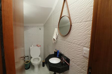 Casa à venda com 75m², 2 quartos e 2 vagasLavabo