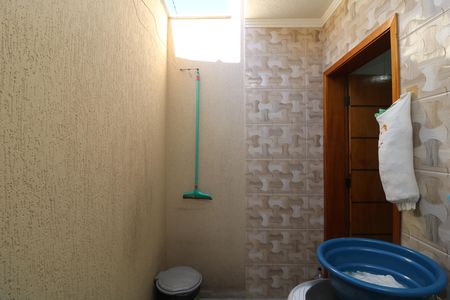 Casa à venda com 75m², 2 quartos e 2 vagasÁrea de Serviço