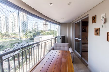 Varanda da Sala de apartamento para alugar com 3 quartos, 96m² em Alphaville Empresarial, Barueri