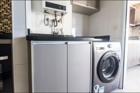 Área de Serviço de apartamento para alugar com 3 quartos, 96m² em Alphaville Empresarial, Barueri