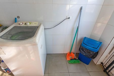 Área de serviço de apartamento à venda com 2 quartos, 55m² em Jardim Miriam, São Paulo