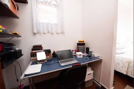 Casa à venda com 360m², 3 quartos e 4 vagas Casa à venda com 360m², 3 quartos e 4 vagasCloset
