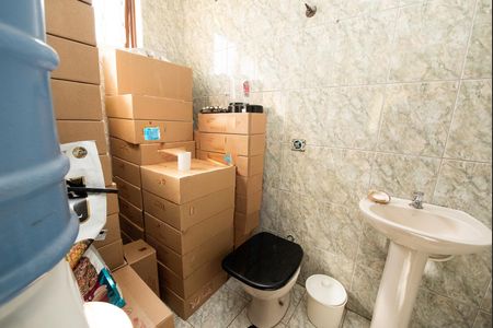Casa à venda com 360m², 3 quartos e 4 vagas Casa à venda com 360m², 3 quartos e 4 vagasBanheiro 3