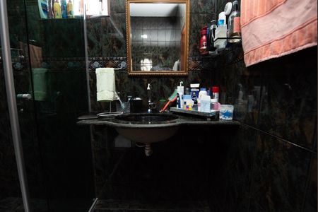 Casa à venda com 360m², 3 quartos e 4 vagas Casa à venda com 360m², 3 quartos e 4 vagasBanheiro da Suíte
