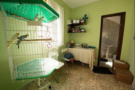 Casa à venda com 360m², 3 quartos e 4 vagas Casa à venda com 360m², 3 quartos e 4 vagasQuarto 4