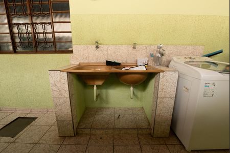 Casa à venda com 360m², 3 quartos e 4 vagas Casa à venda com 360m², 3 quartos e 4 vagasÁrea de Serviço