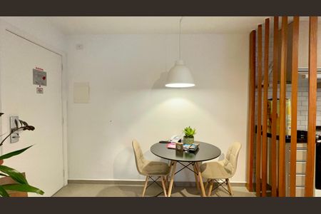 Apartamento à venda com 42m², 1 quarto e 1 vaga Apartamento à venda com 42m², 1 quarto e 1 vagaSala