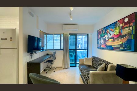 Apartamento à venda com 42m², 1 quarto e 1 vaga Apartamento à venda com 42m², 1 quarto e 1 vagaSala
