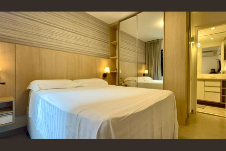 Apartamento à venda com 42m², 1 quarto e 1 vaga Apartamento à venda com 42m², 1 quarto e 1 vagaSuite