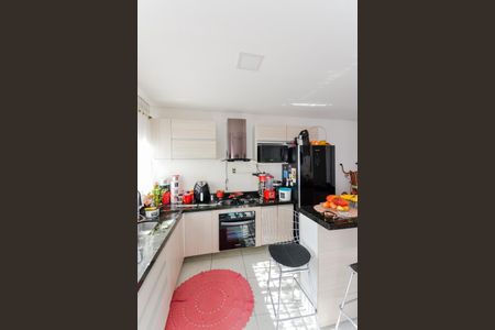 Casa à venda com 136m², 2 quartos e 2 vagasCozinha