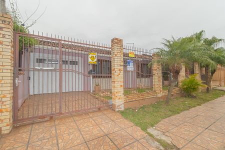 Casa à venda com 227m², 4 quartos e 3 vagas