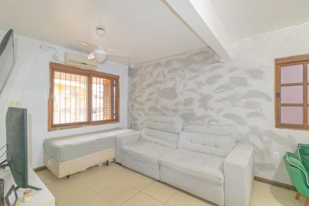 Casa à venda com 227m², 4 quartos e 3 vagas