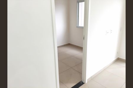 Sala de apartamento para alugar com 2 quartos, 44m² em Vila Sul Americana, Carapicuíba