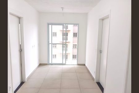 Sala de apartamento para alugar com 2 quartos, 44m² em Vila Sul Americana, Carapicuíba