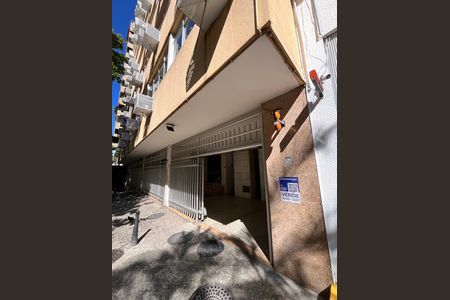 Apartamento à venda com 60m², 1 quarto e 1 vaga Apartamento à venda com 60m², 1 quarto e 1 vagaPlaca