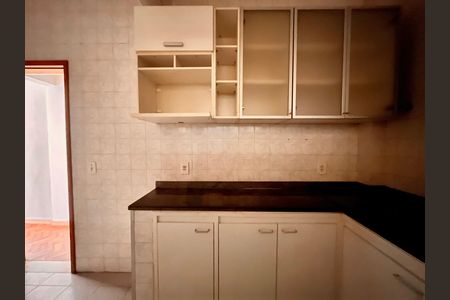 Apartamento à venda com 60m², 1 quarto e 1 vaga Apartamento à venda com 60m², 1 quarto e 1 vagaCozinha