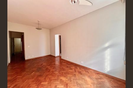 Apartamento à venda com 60m², 1 quarto e 1 vaga Apartamento à venda com 60m², 1 quarto e 1 vagaSala