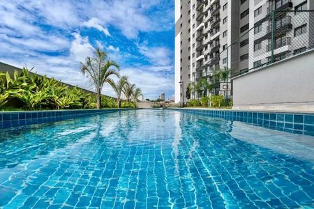 Apartamento para alugar com 39m², 2 quartos e sem vagaÁrea comum - Piscina