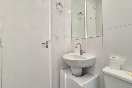 Apartamento para alugar com 52m², 3 quartos e 1 vaga Apartamento para alugar com 52m², 3 quartos e 1 vagaBanheiro