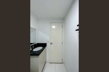 Apartamento para alugar com 49m², 2 quartos e 1 vaga Apartamento para alugar com 49m², 2 quartos e 1 vagaBanheiro