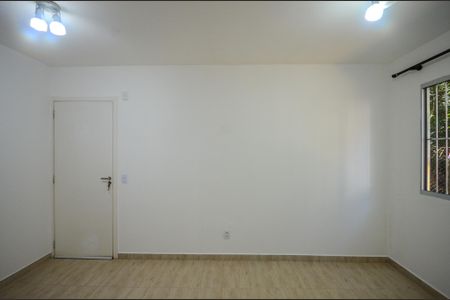 Sala de apartamento para alugar com 2 quartos, 52m² em Jardim Marilu, São Paulo