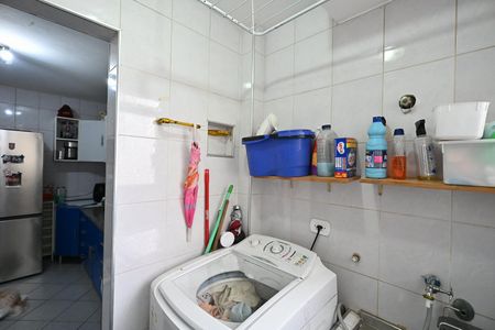 Apartamento para alugar com 67m², 3 quartos e 1 vagaÁrea de Serviço 