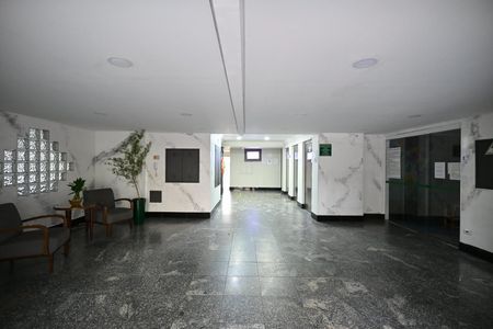 Apartamento para alugar com 67m², 3 quartos e 1 vagaHall Social