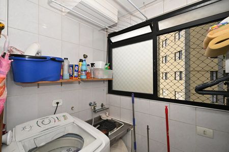 Apartamento para alugar com 67m², 3 quartos e 1 vagaÁrea de Serviço 