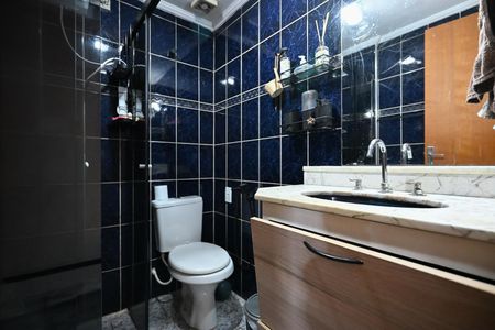 Apartamento para alugar com 67m², 3 quartos e 1 vagaBanheiro