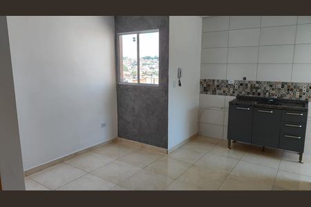 Sala de apartamento para alugar com 2 quartos, 45m² em Vila Nhocuné, São Paulo