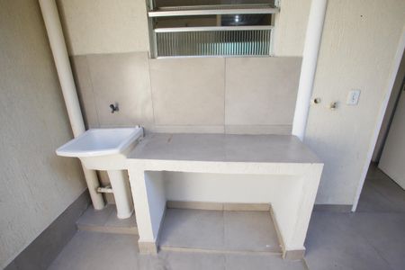 Casa para alugar com 80m², 3 quartos e sem vagaÁrea de Serviço