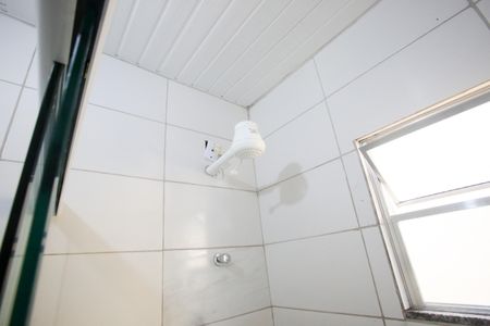 Casa para alugar com 80m², 3 quartos e sem vagaBanheiro