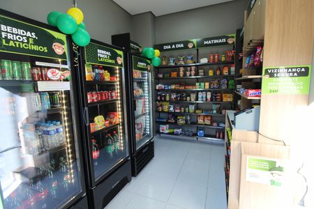 Apartamento para alugar com 50m², 2 quartos e 1 vagaÁrea comum - Mini Mecado