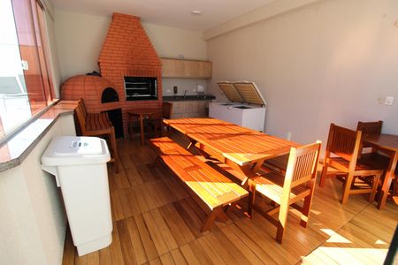 Apartamento para alugar com 50m², 2 quartos e 1 vagaÁrea comum - Churrasqueira