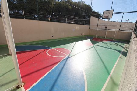 Apartamento para alugar com 50m², 2 quartos e 1 vagaÁrea comum - Quadra Esportiva