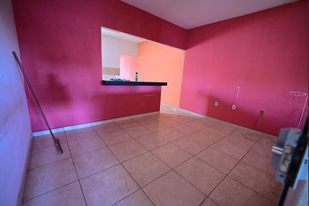 Sala de casa à venda com 2 quartos, 78m² em Residencial Santa Fé I, Goiânia