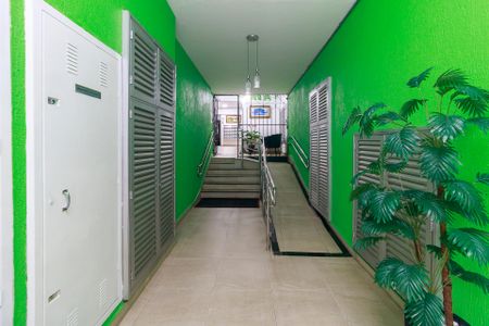 Apartamento para alugar com 60m², 1 quarto e sem vaga Apartamento para alugar com 60m², 1 quarto e sem vagaHall Social