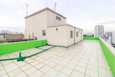 Quintal de apartamento para alugar com 1 quarto, 60m² em Santo Amaro, São Paulo