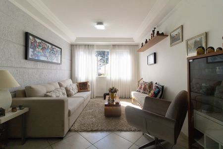 Sala de apartamento à venda com 2 quartos, 60m² em Vila Santo Estefano, São Paulo