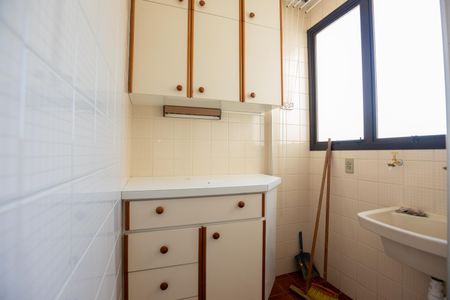 Apartamento à venda com 1 quarto, 65m² em Jardim Guanabara, Campinas