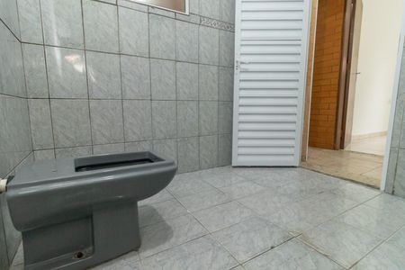 Casa para alugar com 164m², 2 quartos e 2 vagasBanheiro
