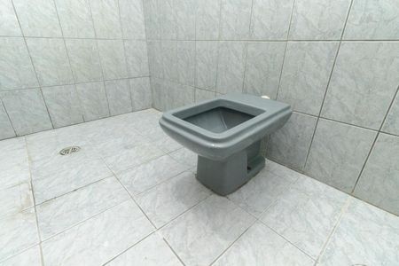 Casa para alugar com 164m², 2 quartos e 2 vagasBanheiro